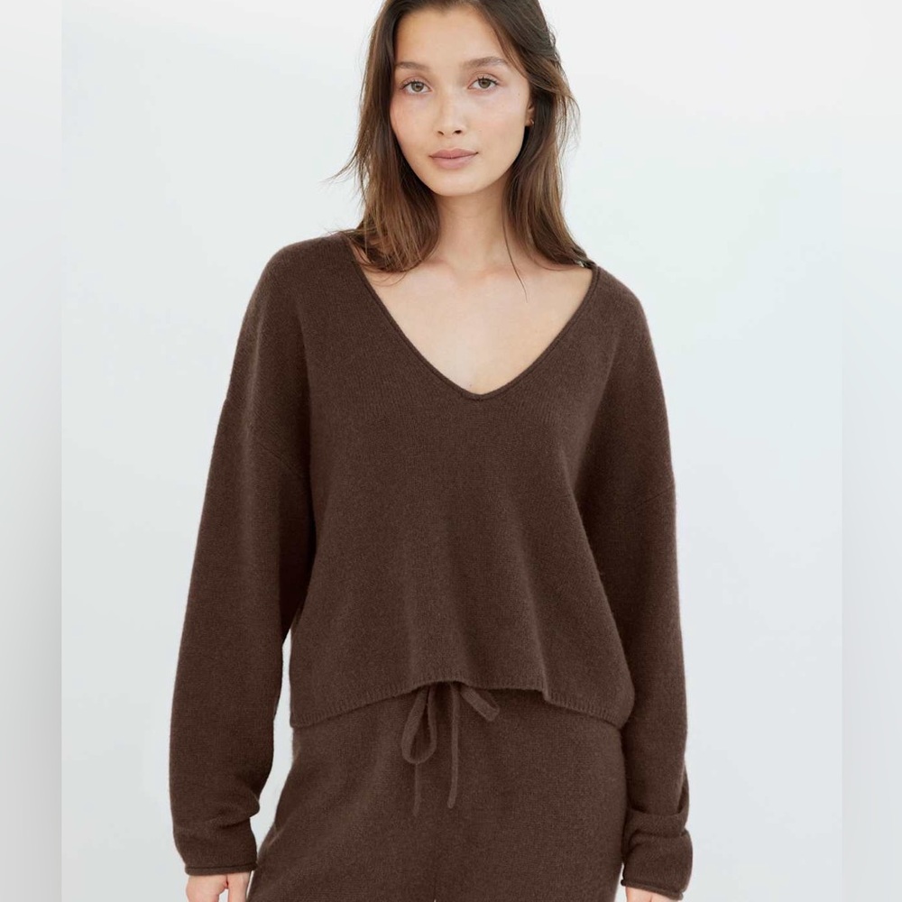 Group Babaton Genre Cashmere Sweater